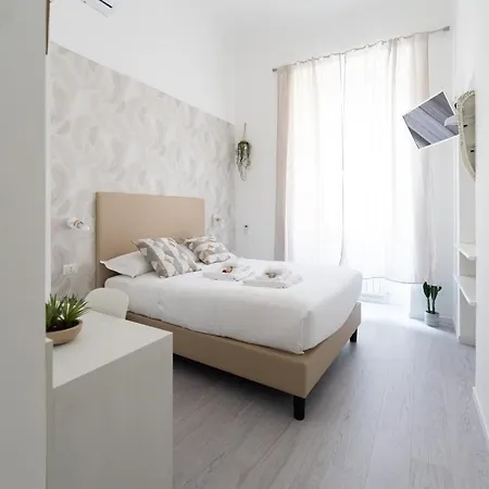 White Gioberti 3*