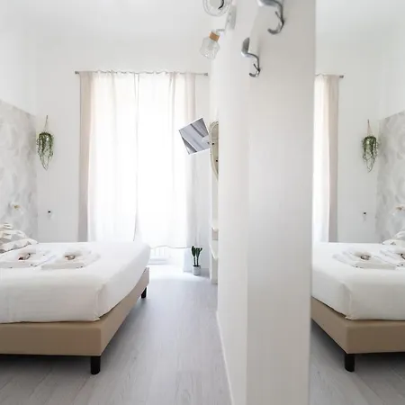 Penzion White Gioberti 3*