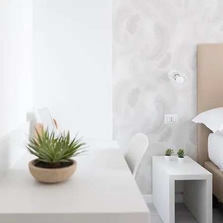 Penzion White Gioberti 3*