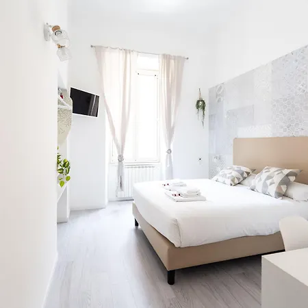 White Gioberti Penzion 3*