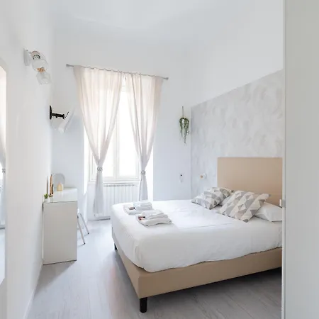 White Gioberti Řím