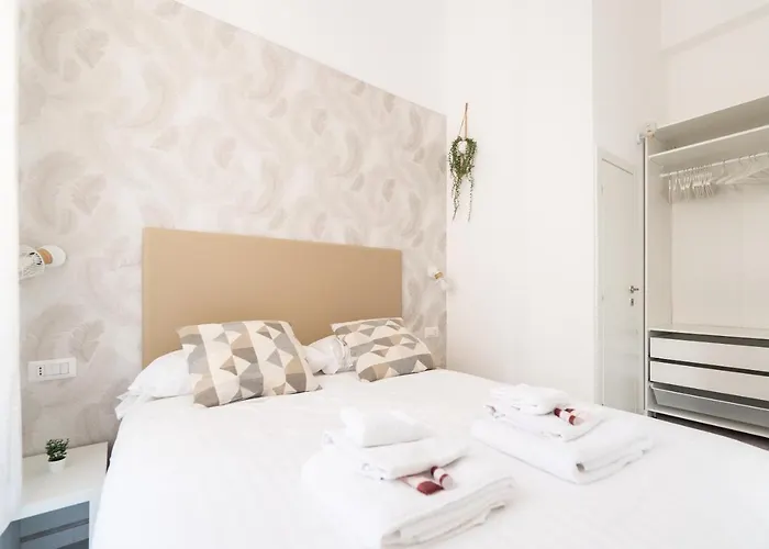 Pensión White Gioberti