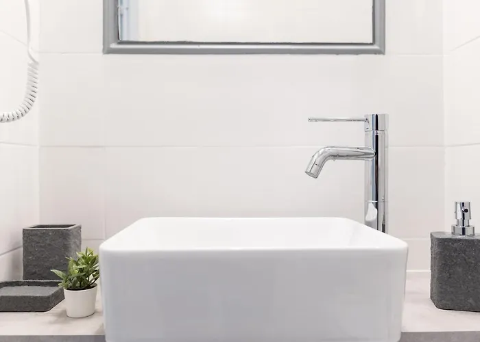 Pensión White Gioberti